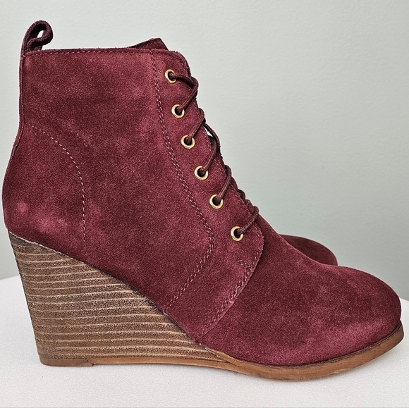 Diba Blake Suede Ankle Bootie Wedge Heel Lace Up Round Toe Burgundy Womens - Picture 6 of 15
